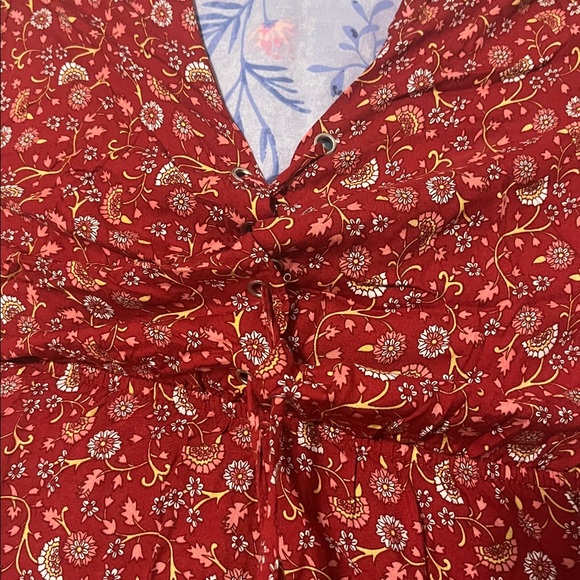 Floral Maxi Dress in Red - Picture 6 of 6